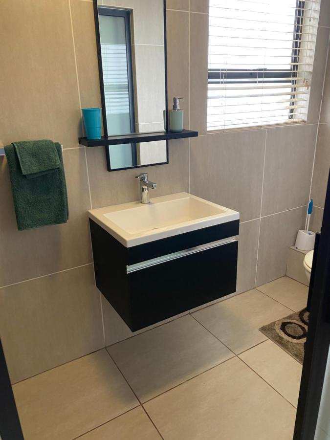יוהנסבורג Greenstone Ridge Apartment מראה חיצוני תמונה